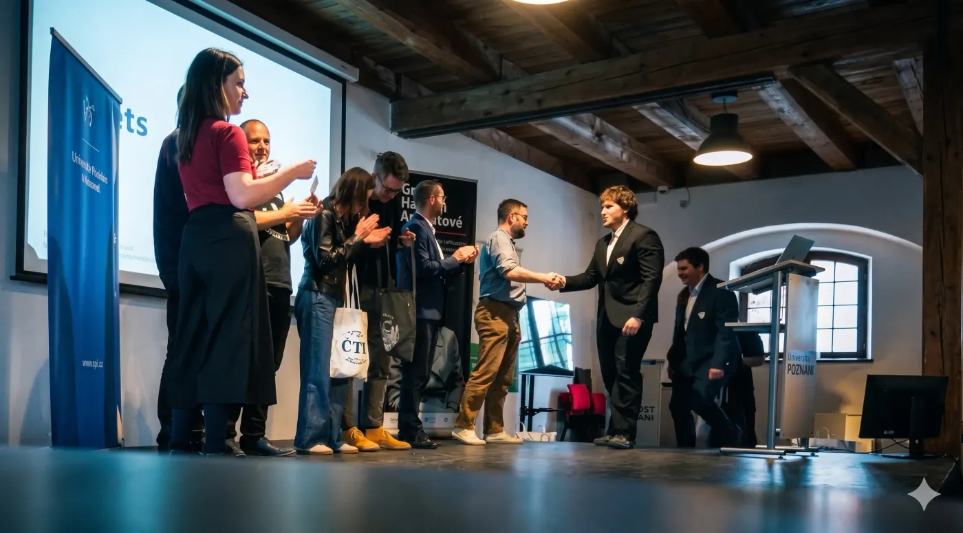 Award ceremony at the DemocraTICon national final